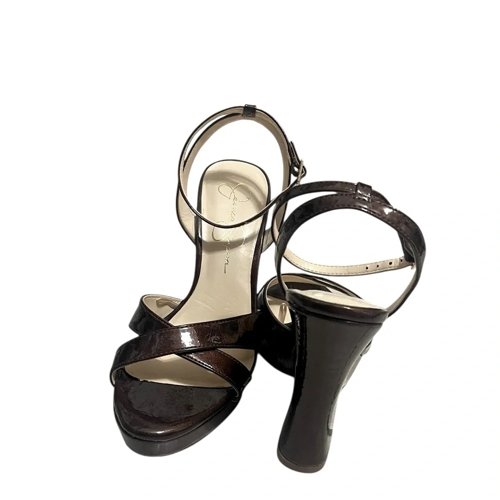 💛JESSICA SIMSON DARK BROWN PATENT WEDGES SIZE (8M) Wore it Once - Picture 5 of 9